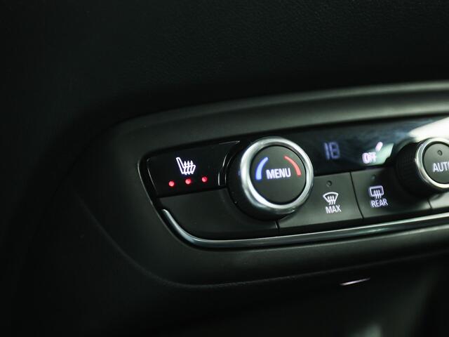 Opel Crossland X 1.2 Turbo Innovation (APPLE CARPLAY, GROOT NAVI, CLIMATE, 360 CAMERA, STUUR/STOELVERWARMING, SPORTSTOELEN, GETINT GLAS, CRUISE, NIEUWSTAAT)