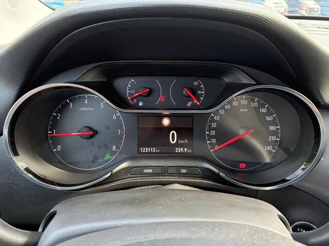 Opel Crossland X 1.2 Turbo 110Pk Innovation | Climate control | Navigatie | Camera | Cruise control | Parkpilot | Elektrisch Pakket | AGR | Trekhaak | LM-Velgen