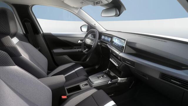 Opel FRONTERA Electric GS 44 kWh | Navigatie | Climate Control | 130° Camera | Parkeersensoren voor & achter | Stoel, stuur & voorruitverwarming |