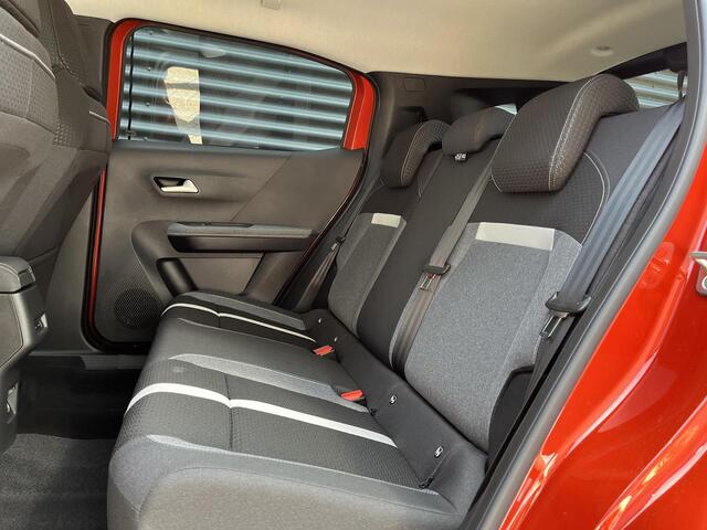Opel FRONTERA 1.2 Turbo Hybrid GS | UIT VOORRAAD LEVERBAAR | 2 + 6 JAAR GARANTIE