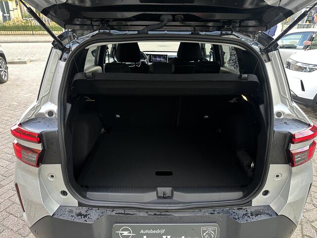 Opel FRONTERA 1.2 Turbo Hybrid GS 145PK Navi/Camera /stoel+stuur en Voorruitverwarming.