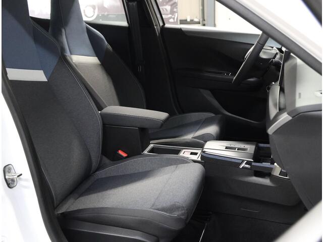 Opel FRONTERA 1.2 Turbo Hybrid Edition | Incl. ¤2.401,- Korting! | AppleCarplay/AndroidAuto | Camera | Parkeersensoren | Navigatie | Cruise Control | LED | Draadloos opladen |