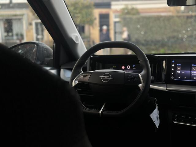 Opel FRONTERA 1.2 Turbo Hybrid Edition 145PK Nu met ¤ 4.769,- korting.