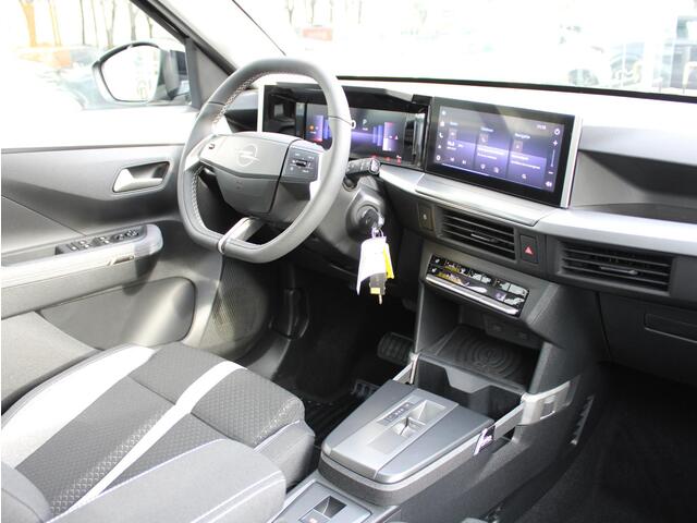 Opel FRONTERA 1.2 Turbo Hybrid GS AUTOMAAT VOORRAAD VOORDEEL