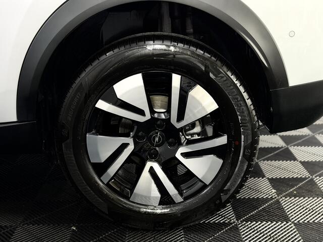 Opel FRONTERA 1.2 Turbo Hybrid GS 7p. Camera, Navi, Winterpakket, Cruise control, Rijstrook correctie, Virtual desk, Apple carplay, 2 jaar garantie