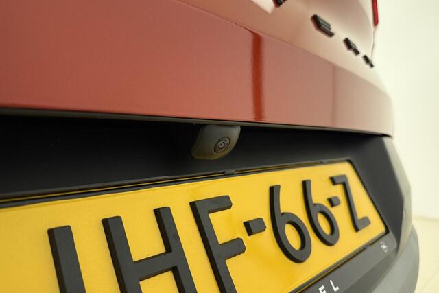 Opel FRONTERA 1.2 Turbo Hybrid GS Automaat | Trekhaak | Navigatie | Climate control | Camera | Dakrails | Parkeersensoren | Stoel & Stuurverwarming | Verwarmd voorruit