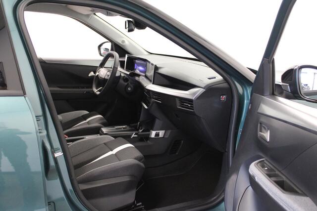 Opel FRONTERA 1.2 Turbo Hybrid GS 7p.