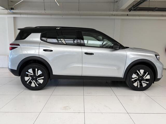 Opel FRONTERA 1.2 Turbo Hybrid GS | Navigatie | Stoelverwarming | Camera | Direct rijden!