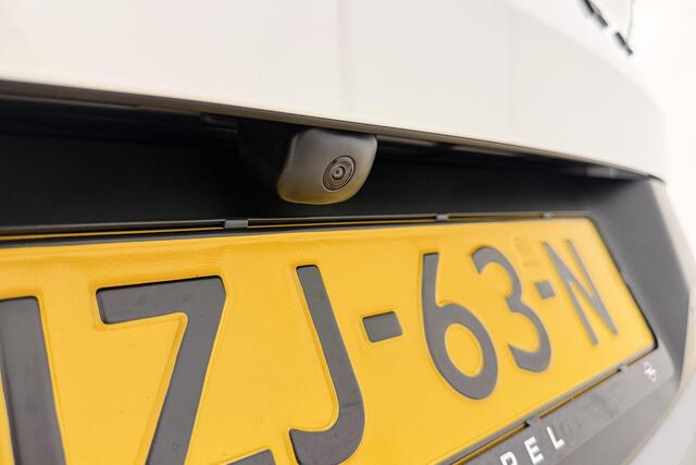 Opel FRONTERA 1.2 Turbo Hybrid GS | Apple carplay/Android auto | Autmaat | Climate control | Navigatie | Lichtmetalen velgen 17'' | 110 PK |