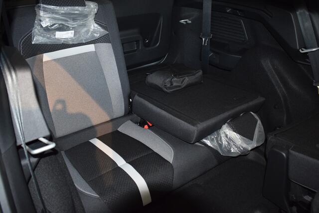 Opel FRONTERA 1.2 Turbo Hybrid GS 7p.