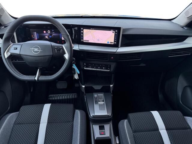 Opel FRONTERA 1.2 Turbo 145pk e-DCS6 Hybrid GS | NAVIGATIE | PDC | CAMERA | CARPLAY | WINTERPAKKET | DODEHOEKBEW. | TWO-TONE DAK