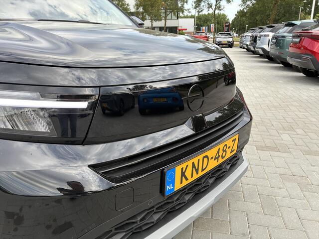 Opel FRONTERA 1.2 Turbo 145Pk Automaat Hybrid GS | DEMO | Climate control | Navigatie | Winterpakket | Camera | Parkpilot | Led | Private-Glas | Elektrisch Pakket | LM-Velgen