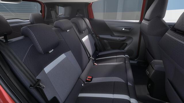 Opel FRONTERA 1.2 Turbo Hybrid GS 7p. | Camera | Apple Carplay&Android Auto | Navigatie | TOT 7 Personen | 2+6 JAAR GARANTIE! |