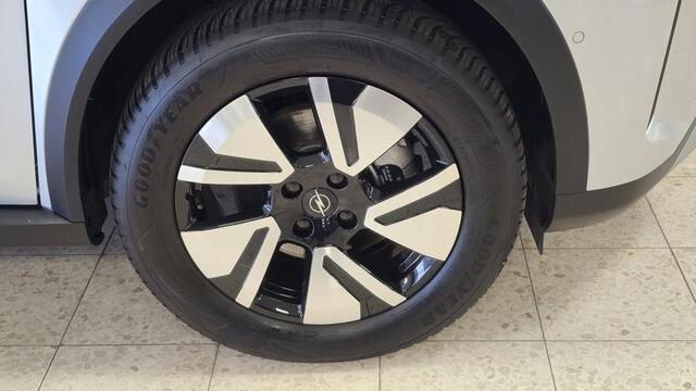 Opel FRONTERA 1.2 T. Hybrid GS