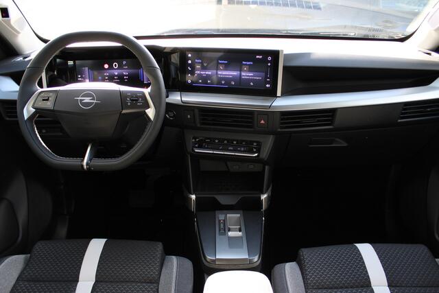 Opel FRONTERA 1.2 Turbo Hybrid Ultimate 5P | Keyless | Camera | Navigatie | BLIS | Winterpack