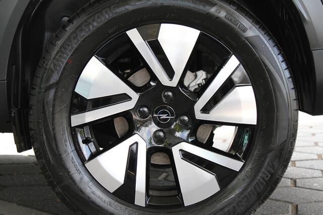 Opel FRONTERA 1.2 Turbo Hybrid Ultimate 5p. | Keyless Entry & Start | Winterpack | BLIS | Achteruitrijcamera
