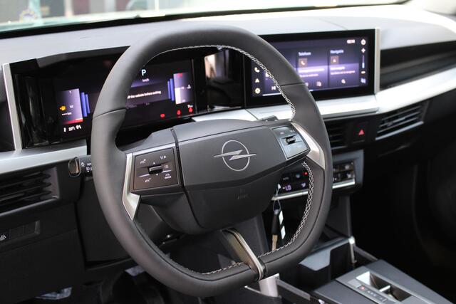 Opel FRONTERA 1.2 Turbo Hybrid Ultimate 5p. | Keyless Entry & Start | Winterpack | BLIS | Achteruitrijcamera