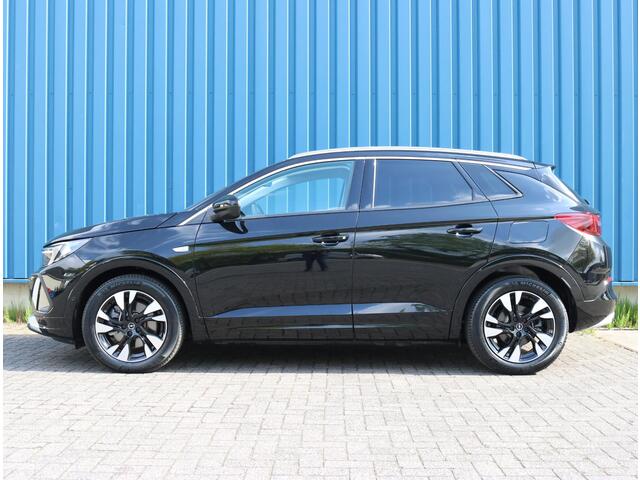 Opel Grandland 1.6 Turbo Hybrid Ultimate | Navigatie | 360' Camera | Verwarmde/Verkoelende Comfortstoelen | LEER | Keyless Entry/Start | Matrix LED Koplampen | Dodehoek | Elektrisch Achterklep met Sensor | 18" Lichtmetalen Velgen | Apple Carplay/Android Auto |