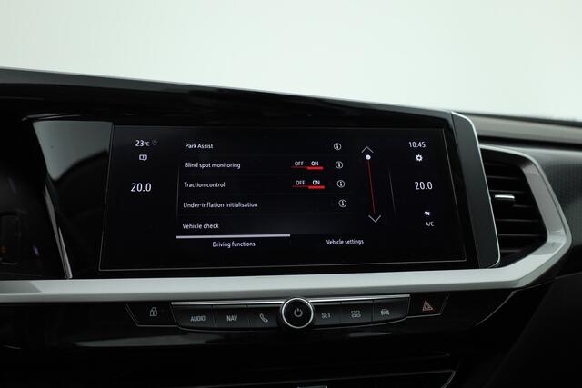 Opel Grandland 1.2 Turbo Ultimate | Navi | Stoel- Stuurverw. | Keyless | Apple Carplay | Dodehoekdet.