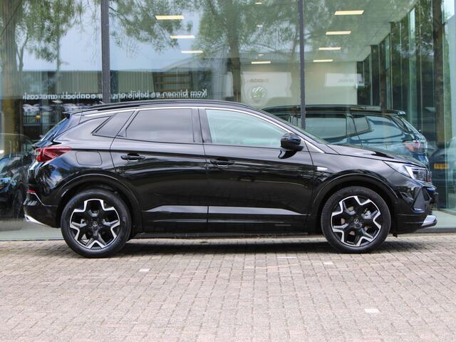 Opel Grandland 1.2 Turbo Ultimate Automaat | Navi / Camera / Stoelverwarming