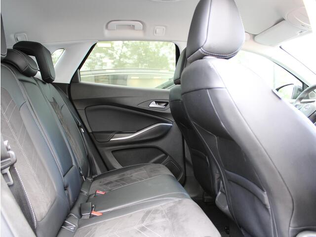 Opel Grandland 1.2 Turbo Ultimate Automaat | Navi / Camera / Stoelverwarming
