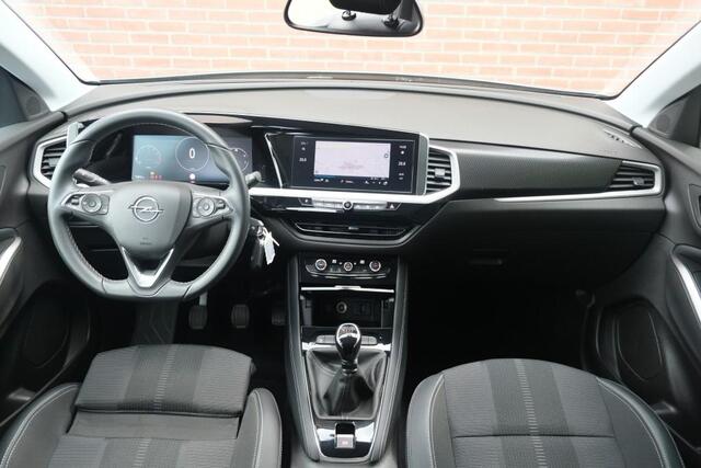 Opel Grandland 1.2 Turbo 130pk GS | Navi | App Connect | Climate | Cruise | Camera | Blind Spot