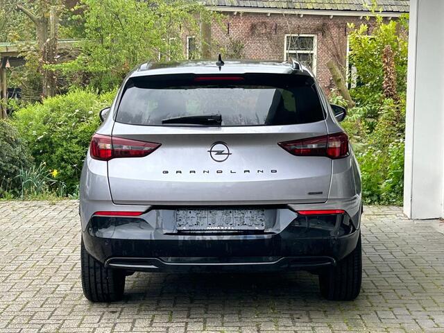 Opel Grandland 1.6 Turbo 225pk Plug-In Hybrid GS | Navigatie | Adaptive Cruise control | Climate control | Achteruitrijcamera | Parkeersensoren | Zwart dak