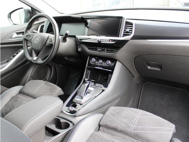 Opel Grandland 1.2 Turbo Ultimate Automaat | Navi / Camera / Alcantara / Winter pakket