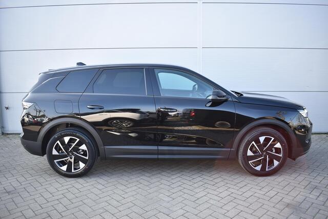 Opel Grandland 1.2 Turbo Hybrid GS Direct uit voorraad leverbaar