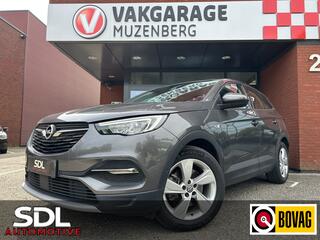opel-grandland-1.6-turbo-hybrid-bus