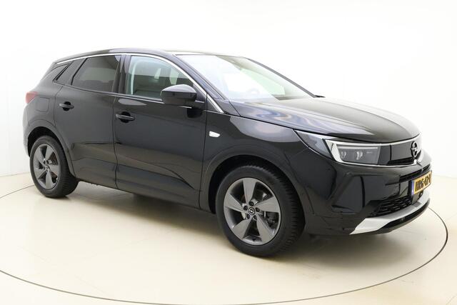 Opel Grandland 1.2 Turbo 130pk GS | Achteruitrijcamera | Climate control | Cruise control | LED verlichting | Navigatie | Privacy glass | Parkeersensoren