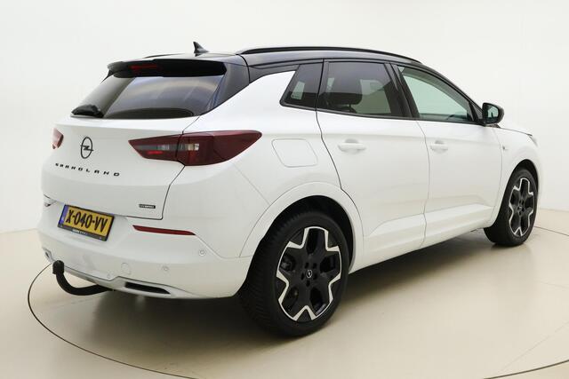 Opel Grandland 1.6 Turbo Plug-In Hybrid Ultimate | Navigatie | Lederen bekleding | Trekhaak | Keyless | Camera | Zwart dak | Stoel verwarming | Lichtmetalen velgen