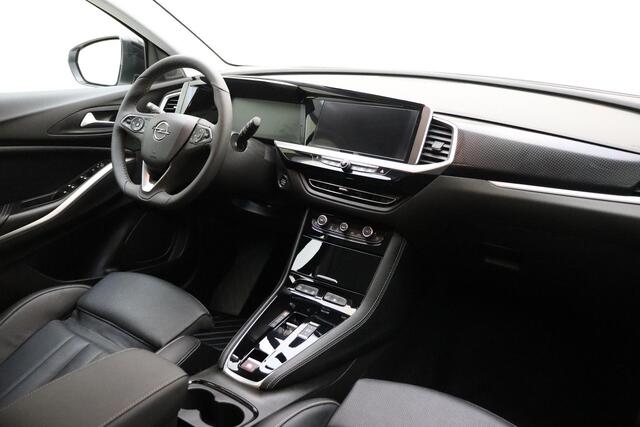 Opel Grandland 1.6 Turbo Plug-In Hybrid Ultimate | Navigatie | Lederen bekleding | Trekhaak | Keyless | Camera | Zwart dak | Stoel verwarming | Lichtmetalen velgen