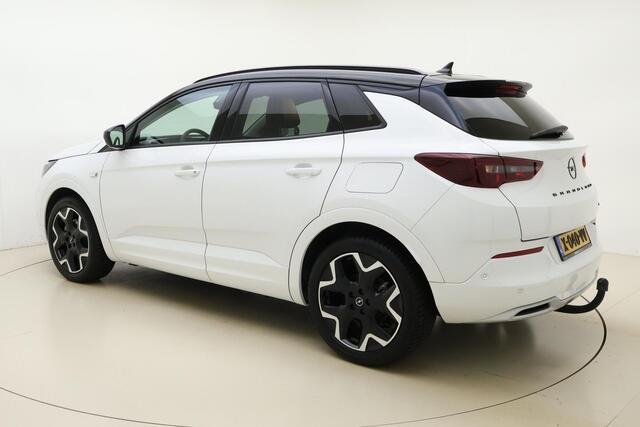 Opel Grandland 1.6 Turbo Plug-In Hybrid Ultimate | Navigatie | Lederen bekleding | Trekhaak | Keyless | Camera | Zwart dak | Stoel verwarming | Lichtmetalen velgen