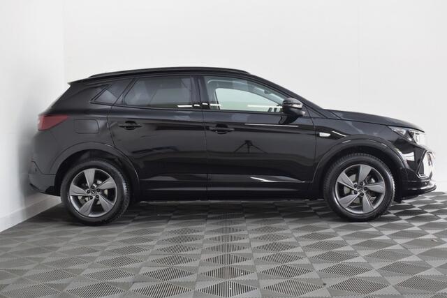 Opel Grandland 1.2 Turbo 130PK GS-LINE Automaat