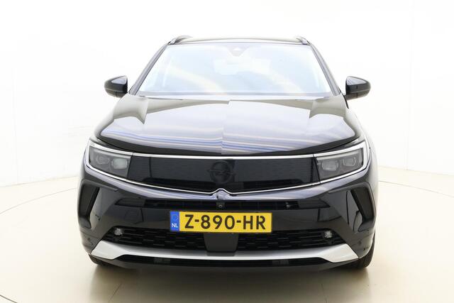 Opel Grandland 1.2 Turbo Level 4 130 PK Automaat | Navigatie | Climate control | Trekhaak | Camera | Alcantara bekleding | Dakrails | Lichtmetalen velgen | Stoel & Stuurverwarming