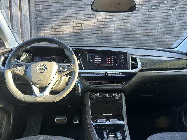 Opel Grandland 1.2 Turbo GS l Navigatie l Stoelverwarming l AppleCarplay