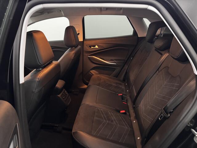 Opel Grandland 1.6 Turbo Plug-In Ultimate Half leder, 360 Camera, Navi, Keyless start, Winterpakket, Elektrische achterklep, Virtual desk