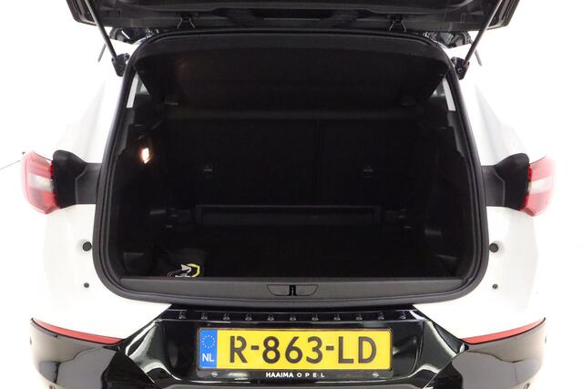 Opel Grandland 1.2 Turbo GS Line 130pk | Navigatie | Climate Control | Trekhaak | Cruise Control | Camera | Dodehoeksensoren