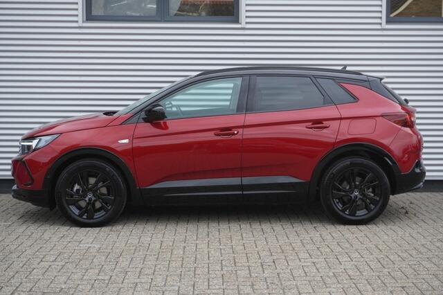 Opel Grandland 1.6 Turbo Hybrid GS / Camera / Lederen bekleding / Adaptive cruise / Winterpakket