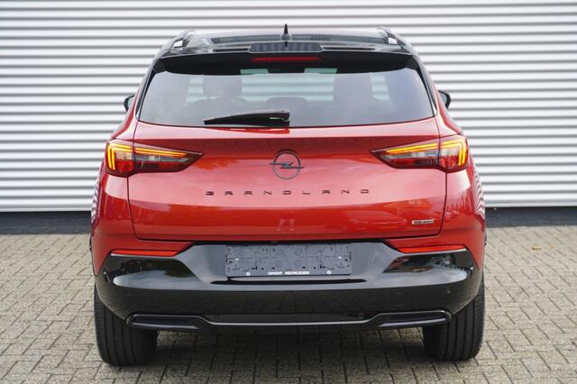 Opel Grandland 1.6 Turbo Hybrid GS / Camera / Lederen bekleding / Adaptive cruise / Winterpakket