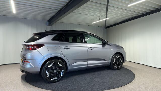 Opel Grandland 1.6 Turbo Plug-In Hybrid 4x4 GSe Automaat | Navi | Alcantara