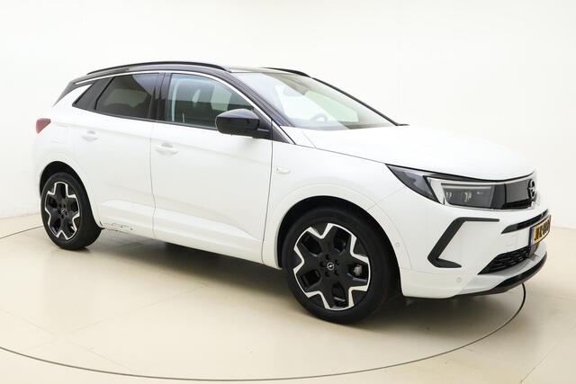 Opel Grandland 1.2 Turbo Ultimate | Navigatie | Elektrische Achterklep | Stoelverwarming | Climate & Cruise Control |