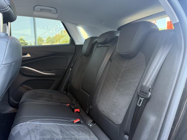 Opel Grandland 1.2 Turbo GS AUTOMAAT NAVI/CAMERA