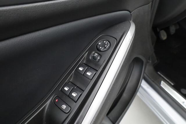 Opel Grandland 1.2 Turbo GS Line | CarPlay | Cruise | Camera | Keyless | Stoel- Stuur verw. | 19"