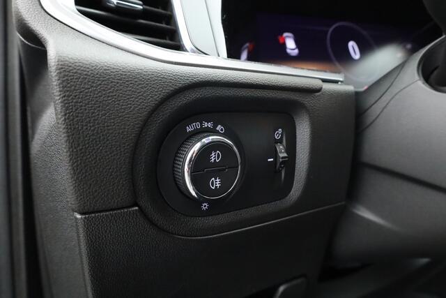 Opel Grandland 1.2 Turbo GS Line | CarPlay | Cruise | Camera | Keyless | Stoel- Stuur verw. | 19"