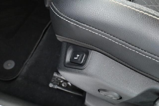 Opel Grandland 1.2 Turbo GS Line | CarPlay | Cruise | Camera | Keyless | Stoel- Stuur verw. | 19"