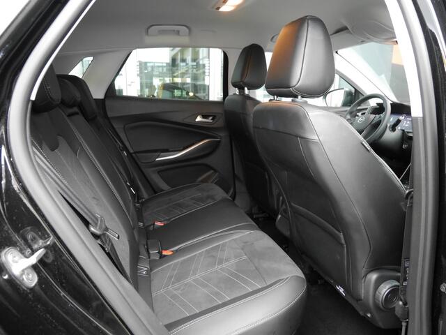 Opel Grandland 1.2 Turbo Ultimate | Navigatie | Climate & Cruise Control | Elektrische Achterklep | Stoel & Stuurverwarming |