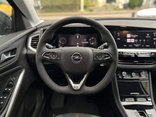 Opel Grandland 1.2 Turbo GS 130PK Automaat Navi/Camera/LED Matrix/Trekhaak