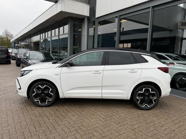 Opel Grandland 1.2 TURBO ULTIMATE AUTOMAAT NAVI LMV PDC-CAMERA WINTERPACK